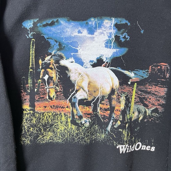 Vintage Native Horse Wild Ones Sweatshirt Size Medium Nature Animal Lightning - Picture 2 of 6